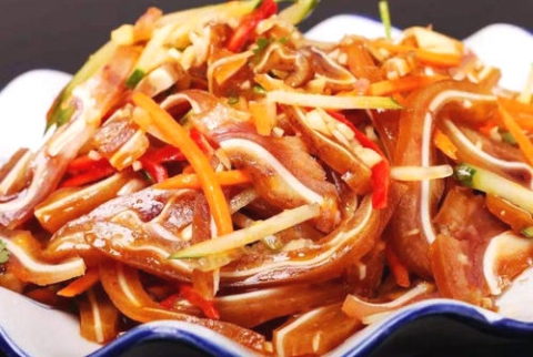 沟帮子熏猪耳 百年传承 关东味道  （300g/袋）