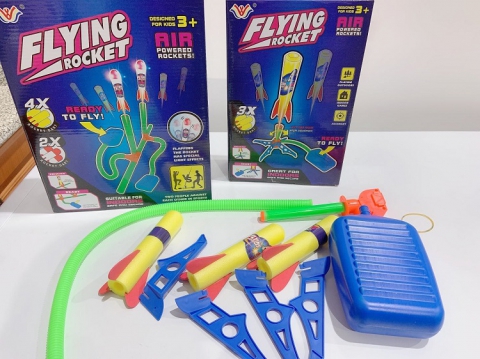 玩具-飞行火箭气动脚踏镖泡沫火箭