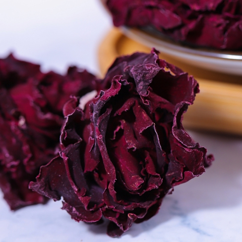 【精选墨红大朵玫瑰】干玫瑰花可搭配花茶，一朵一杯，一朵两克，$12.99/包（每包30朵）