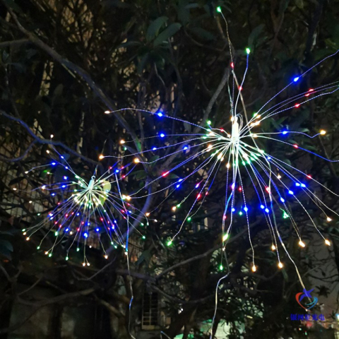 太阳能悬挂式烟花灯1拖5