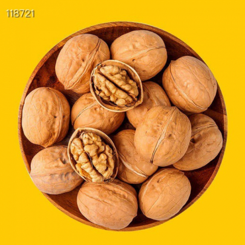 Natural Taste Roasted Walnuts Crispy Snacks Brain-Replenishing and Healthy Foods 400g per pack 2 packs per box