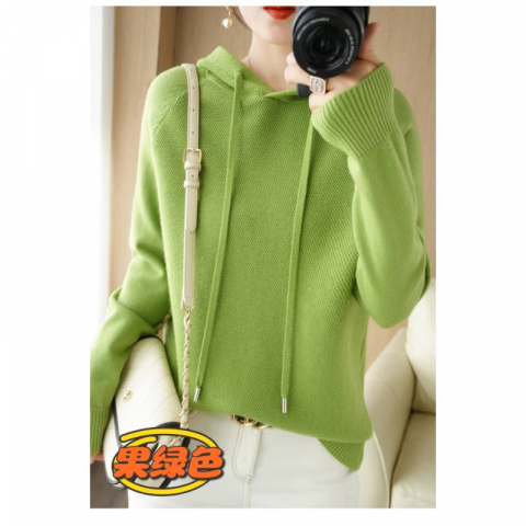 羊毛混纺连帽毛衣
