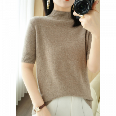 羊毛混纺半高领套头针织衫