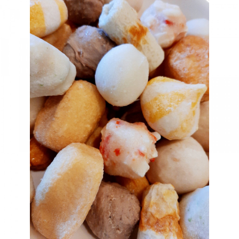 火锅鱼丸 混合在一起