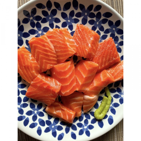 4片装寿司级挪威三文鱼