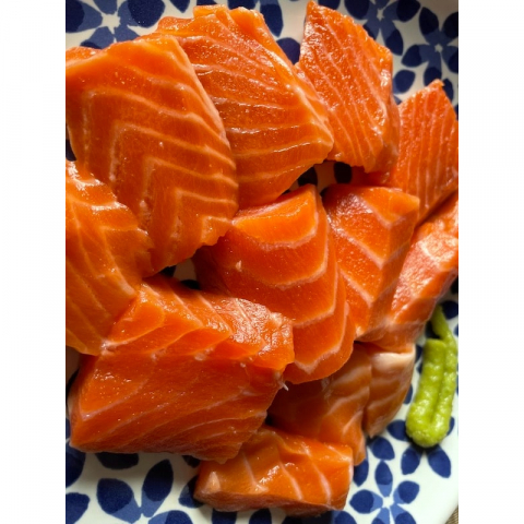 4片装寿司级挪威三文鱼