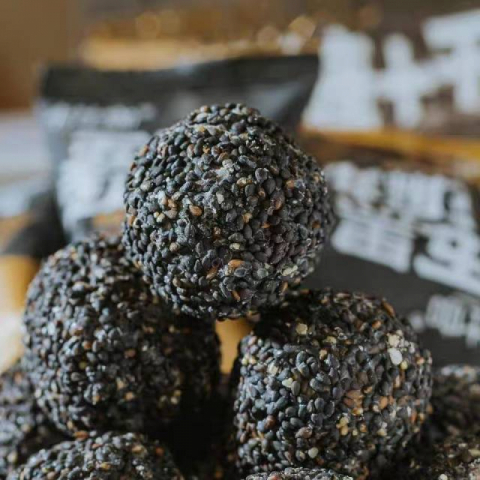 卡仕伽零食系列五黑芝麻丸108g/包